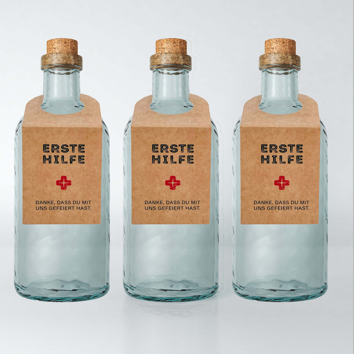 10 Erste Hilfe-Flaschenanhänger für den "Morgen danach" aus festem Kraftpapierkarton